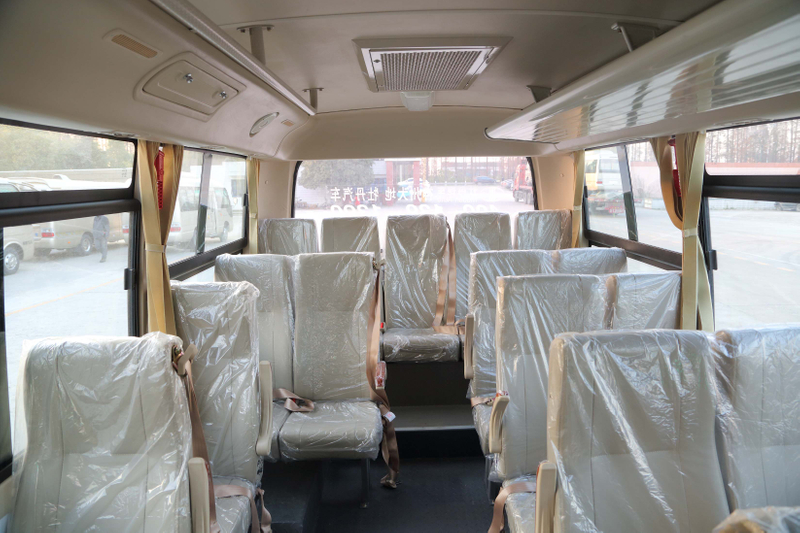 19 na upuan Diesel Minibus Shuttle Bus