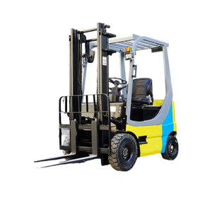 Pangkapaligiran Four Wheel 3.5T Electric Forklift para sa Transportasyon