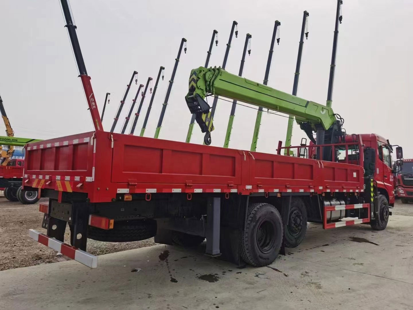 Load Capacity Safety Crane Truck para sa Factory Direct Exporting