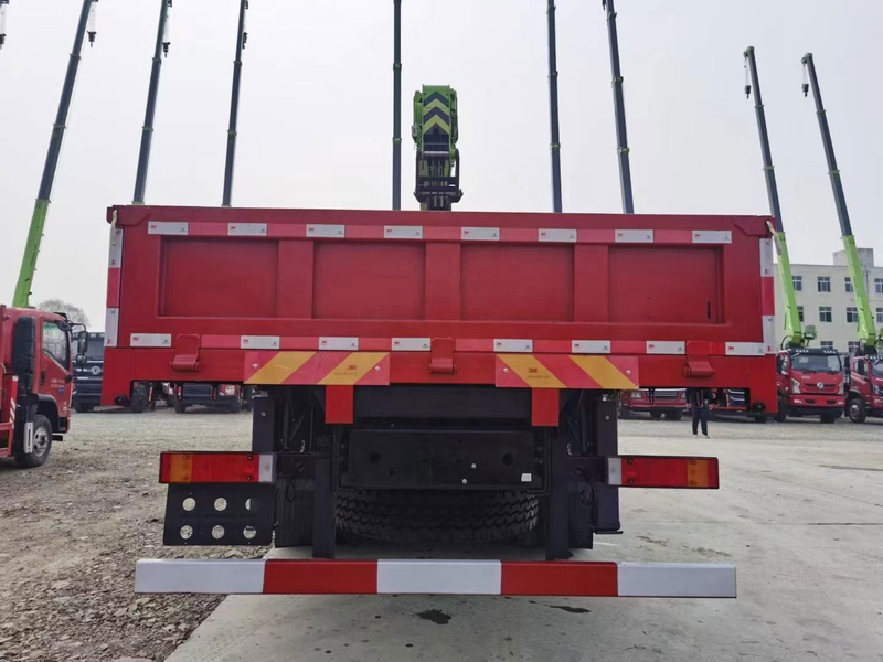 Load Capacity Safety Crane Truck para sa Factory Direct Exporting